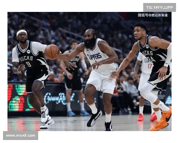 NBA常规赛:快船胜雄鹿 NBA常规赛:快船胜雄鹿